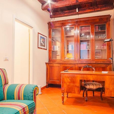 Piazza Grande - Italian Homing Apartment Bologna Luaran gambar